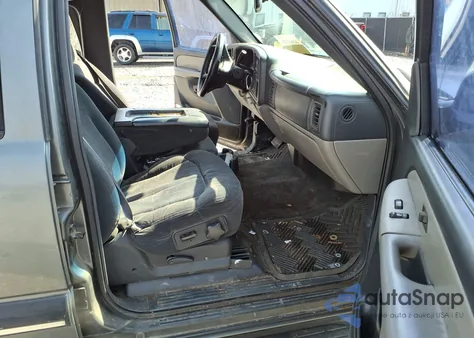 2002 Chevrolet Tahoe Ls z USA, uszkodzony, nr VIN 1GNEC13V32R117328